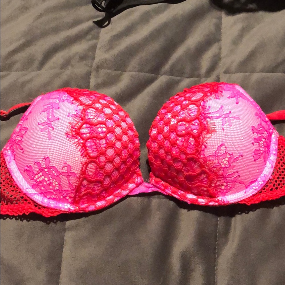 Bombshell push-up bra